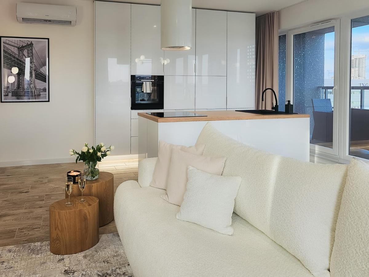 Urban Apartments Luxury Skyline Sokolska Towers 30A, 2 Free Garages, Gym & Sauna, Self Check-In Kattowitz Exterior foto