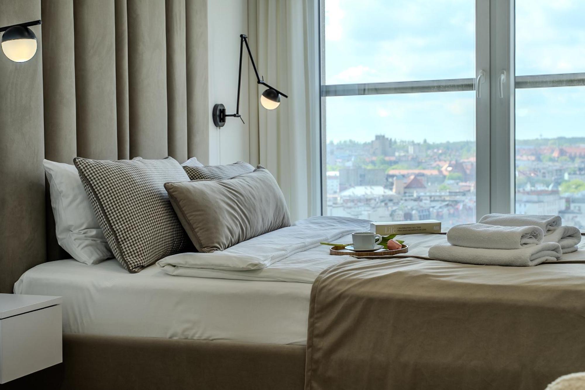 Urban Apartments Luxury Skyline Sokolska Towers 30A, 2 Free Garages, Gym & Sauna, Self Check-In Kattowitz Exterior foto