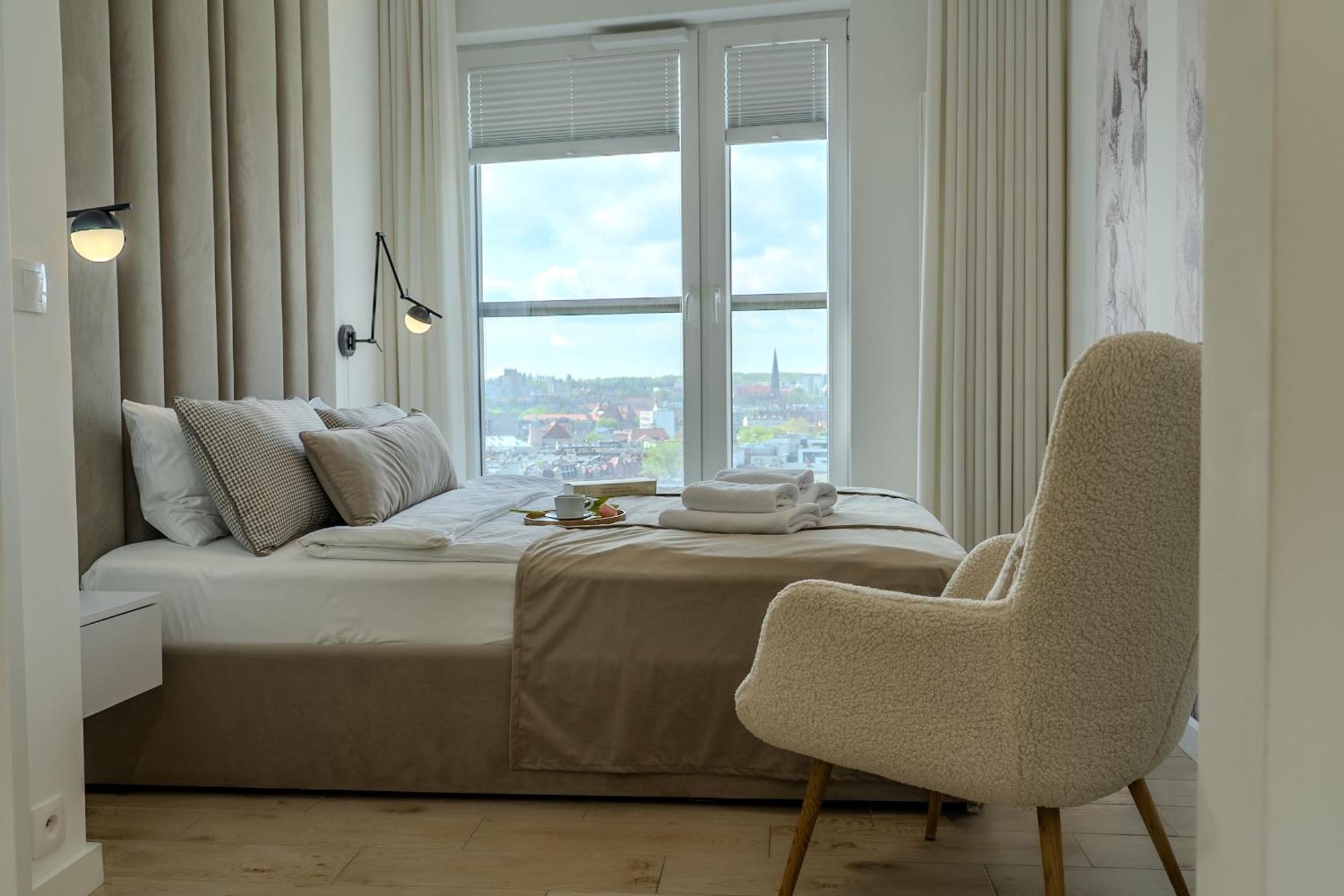 Urban Apartments Luxury Skyline Sokolska Towers 30A, 2 Free Garages, Gym & Sauna, Self Check-In Kattowitz Exterior foto